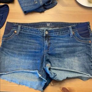 Gap maternity jeans